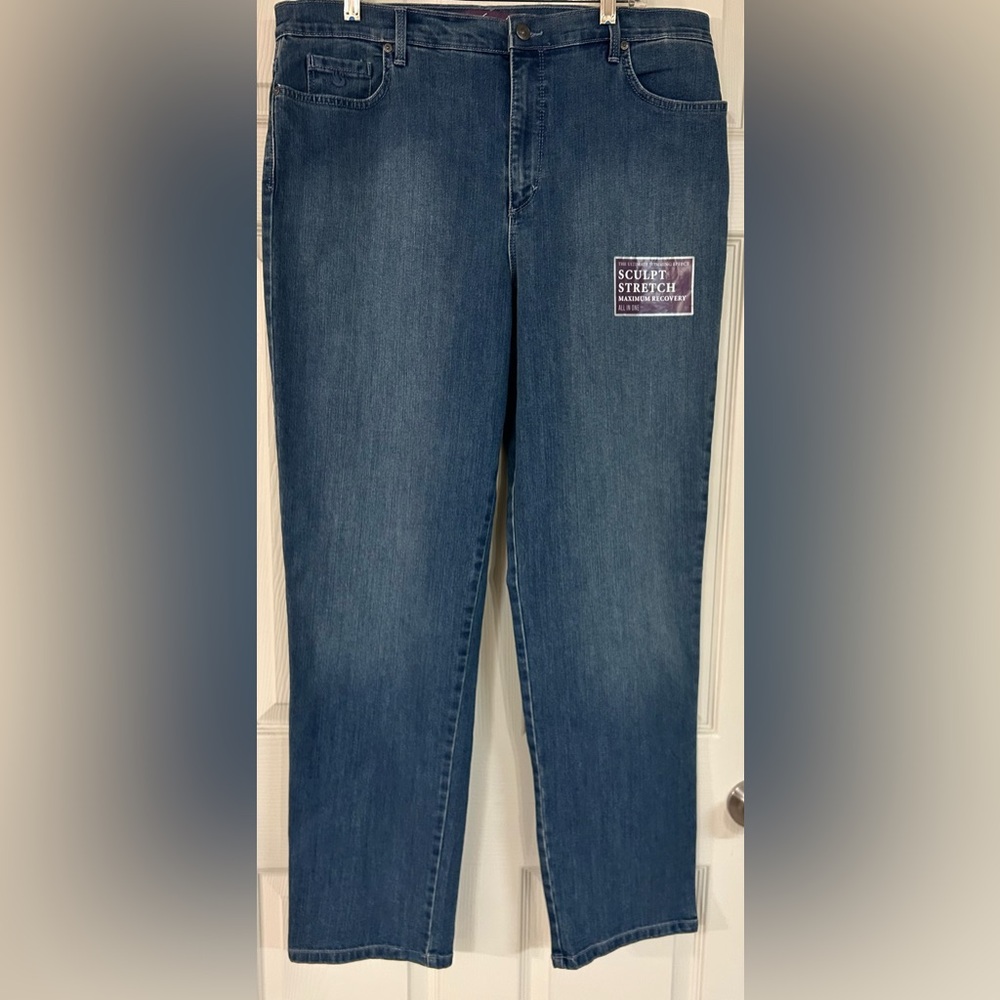 NWT Gloria Vanderbilt Amanda Heritage Fit Jeans 16 Average